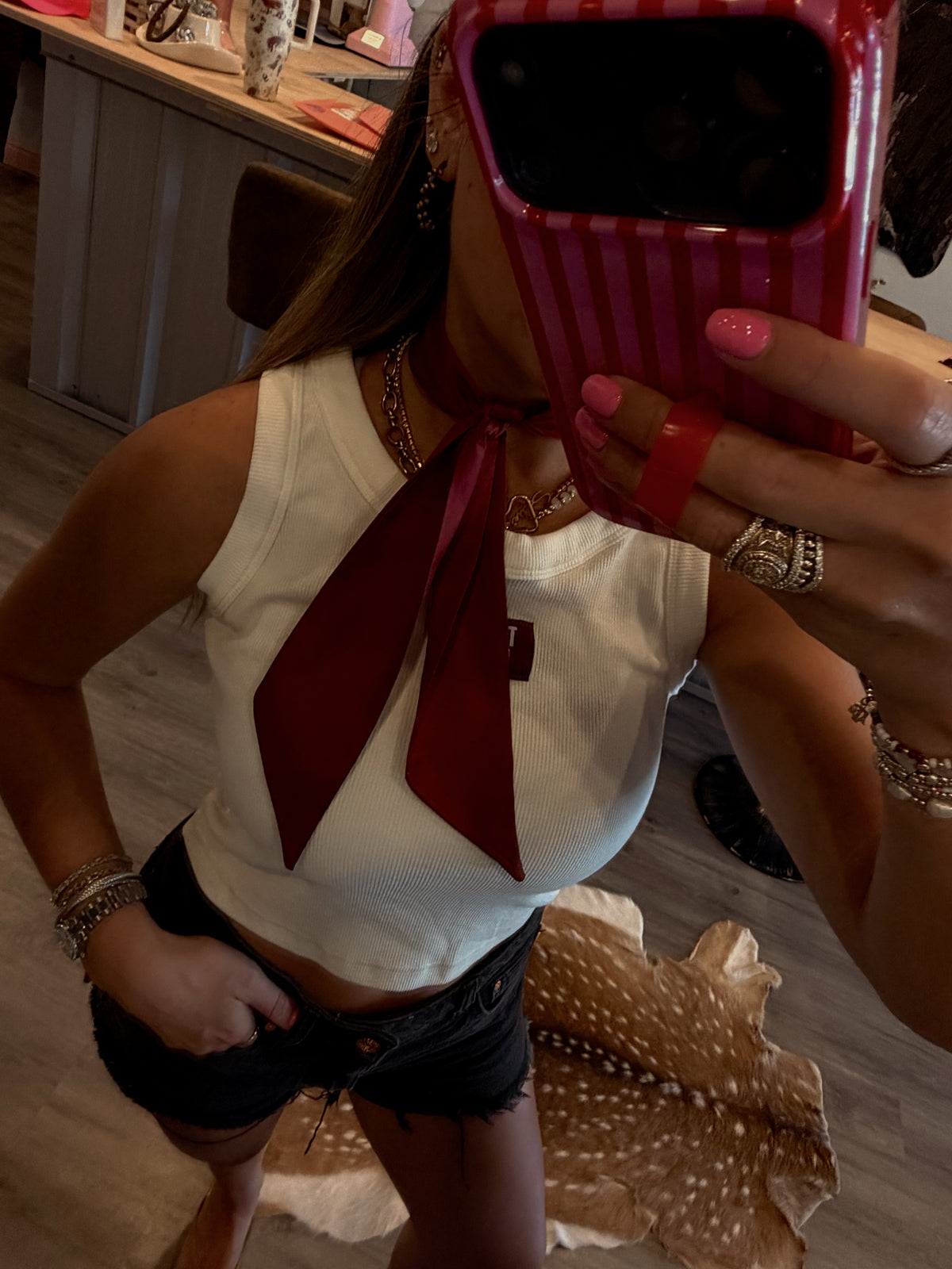 Maroon Twilly