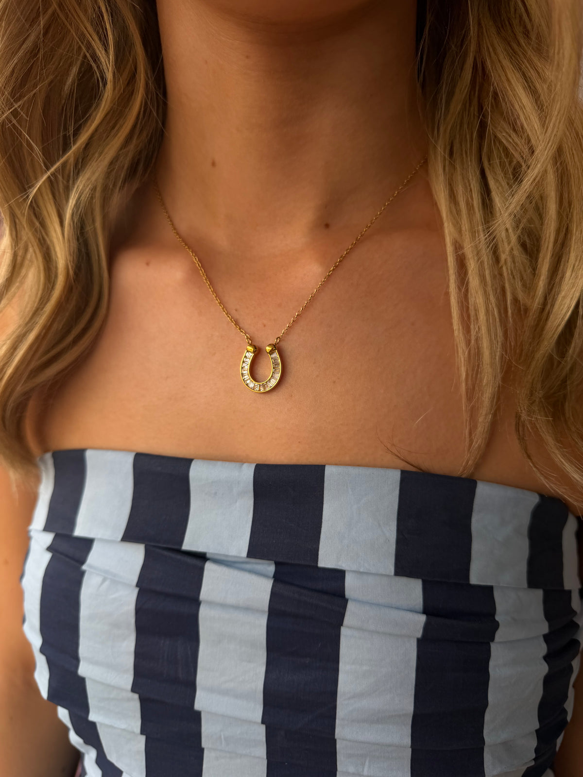 18K Horseshoe Necklace