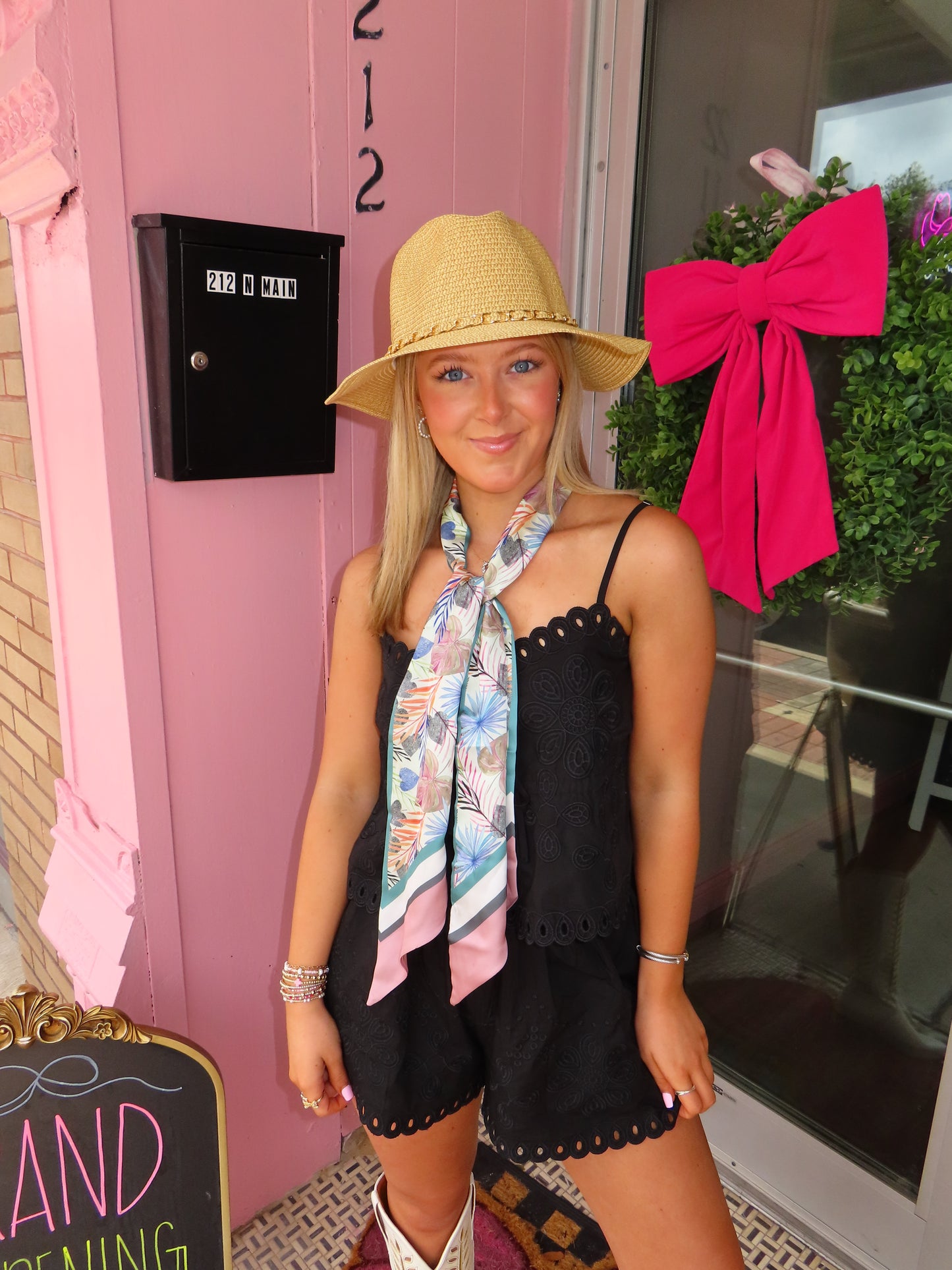 Chained Straw Hat