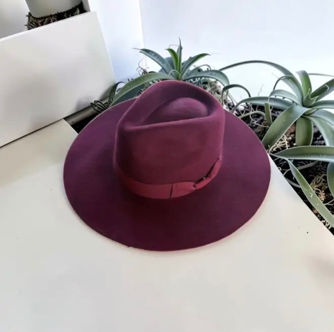 Maroon Felt Rancher Hat